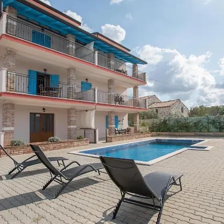 Apartman Roko Umag Exterior photo